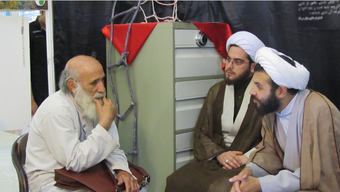 دور پنجم حضور انجمن نجات از حلقه در نمایشگاه کتاب امسال (1394) دور پنجم حضور انجمن نجات از حلقه در نمایشگاه کتاب امسال (1394)