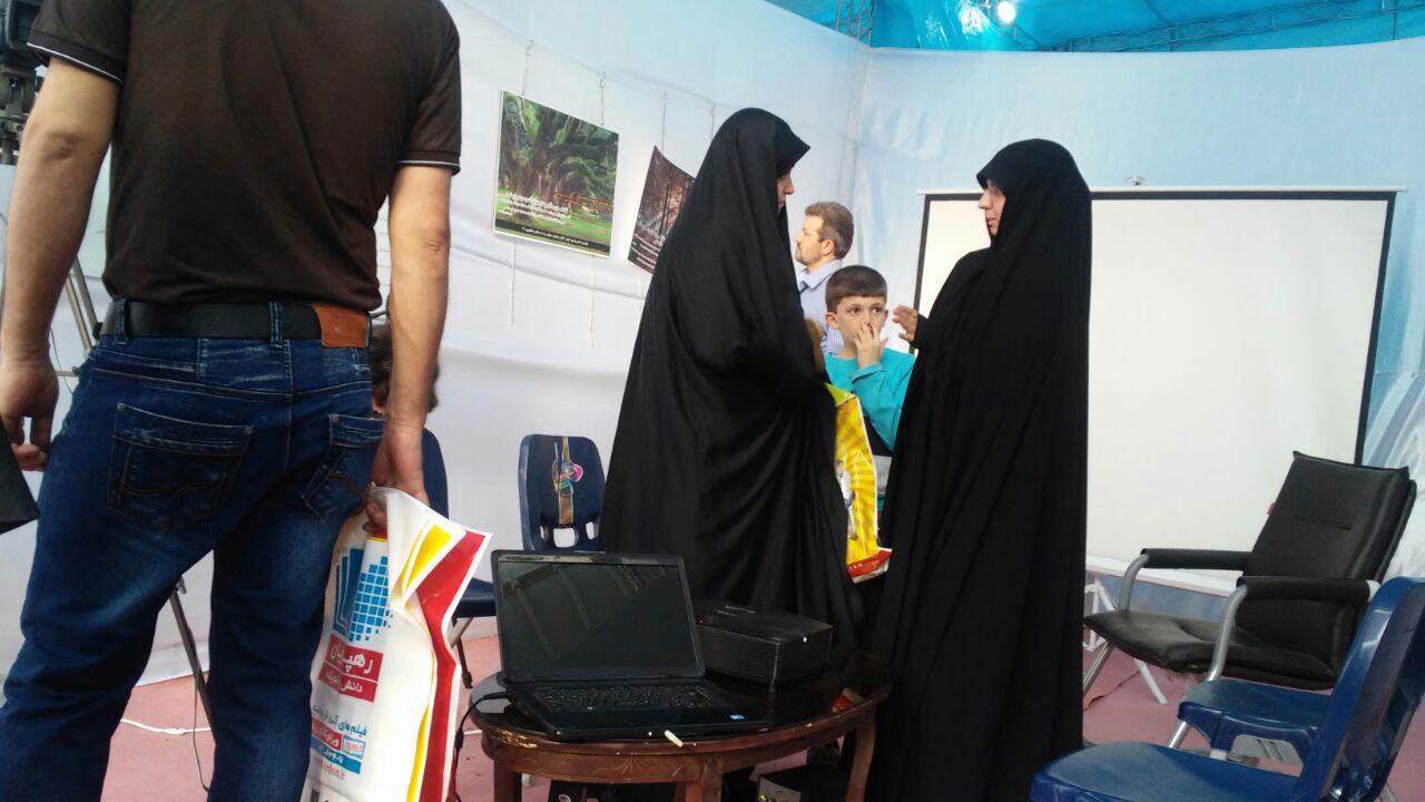 گزارش تصویری از فعالیت انجمن در نمایشگاه کتاب