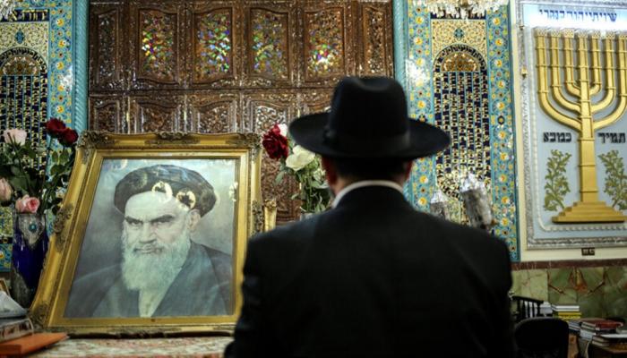 کلیمیان ایران، عشق به وطن، حمله به ایران