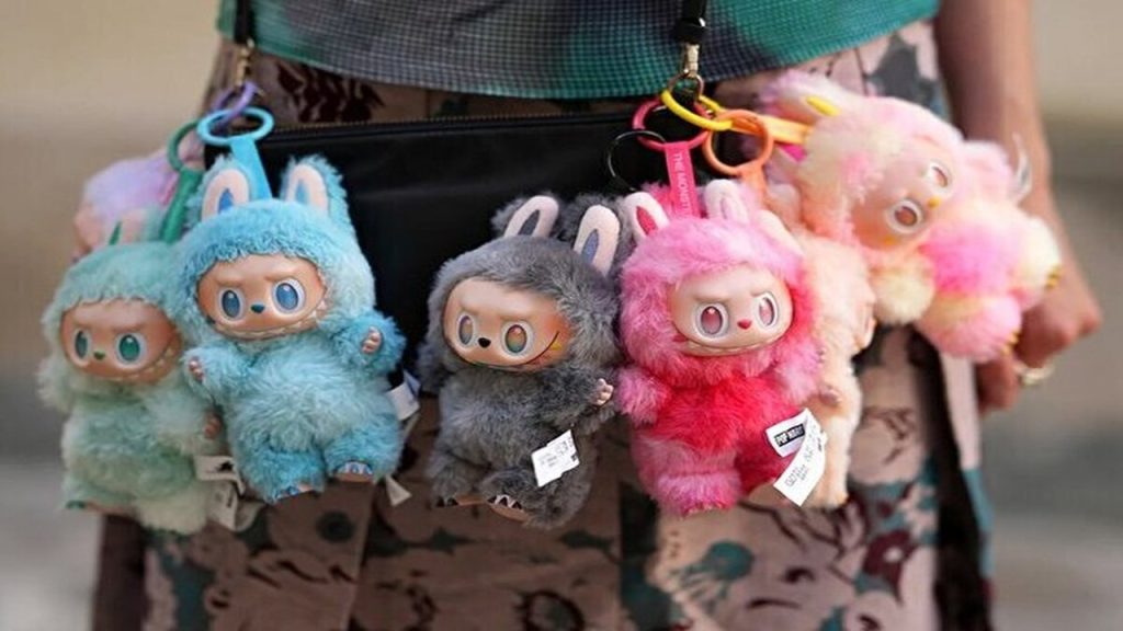 عروسک لبوبو، آسیب شناسی