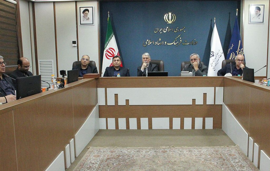 نشست ناشران ادیان توحیدی با وزیر فرهنگ؛ تأکید بر هویت مشترک و طرح مشکلات نشر ادیان