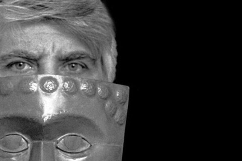 بهائیت، بهرام بیضایی