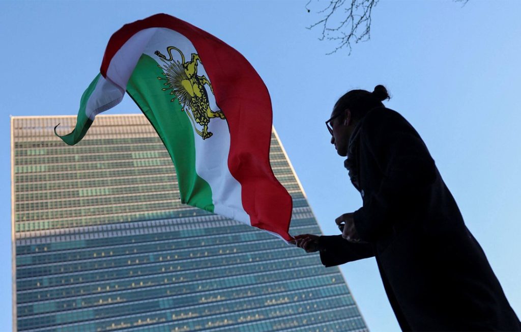 «بلیط یک‌طرفه» تا «قمار دوطرفه»؛ سرگردانی پیاده‌نظامِ ایرانی تبار صهیون در بن‌بست واشنگتن!